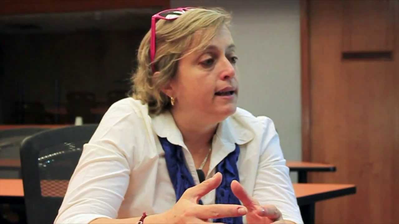 Carmen Beatriz Fernández: «El gobierno perdió la capacidad de control de la información «